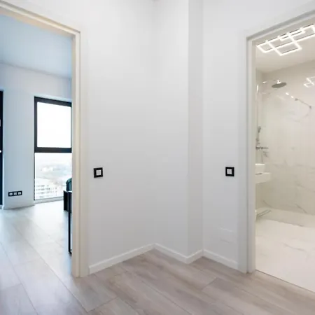 Fantastic View - Northside Park Apartment *