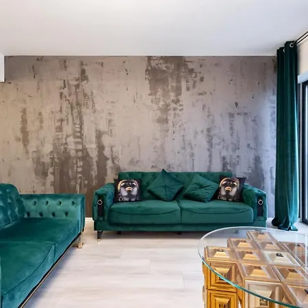 Fantastic View - Northside Park Apartment *